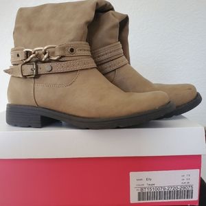 Women's JustFab boots